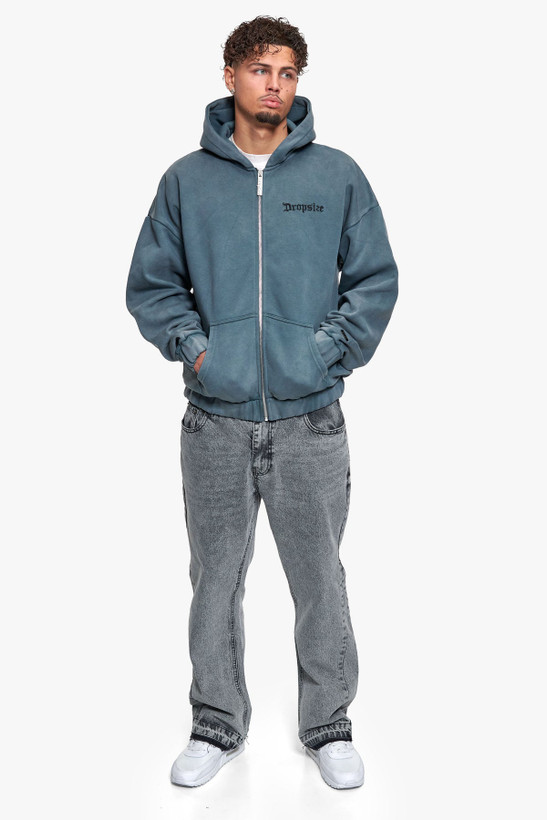 سویشرت بیسیک گرم بالا لوگو گلدوزی رنگ Washed Grey برند دراپسایز DROPSIZE