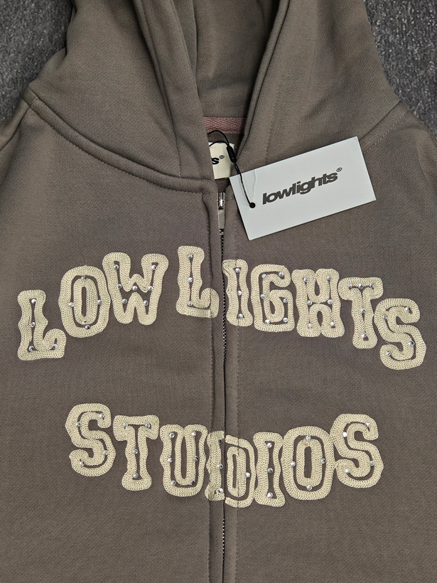 سویشرت نگین دوزی تیکه دوزی برند لولایتز LOWLIGHTS